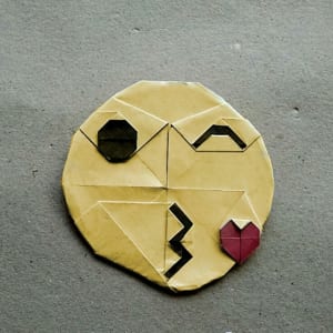 絵文字　😘