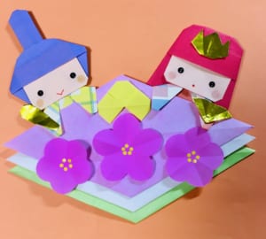 ひしもちオーナメント。大きさがちょうどオーナメントにするのにピッタシです。ひょっこりお雛様と合わせると2倍の可愛らしさ❣️ lovely