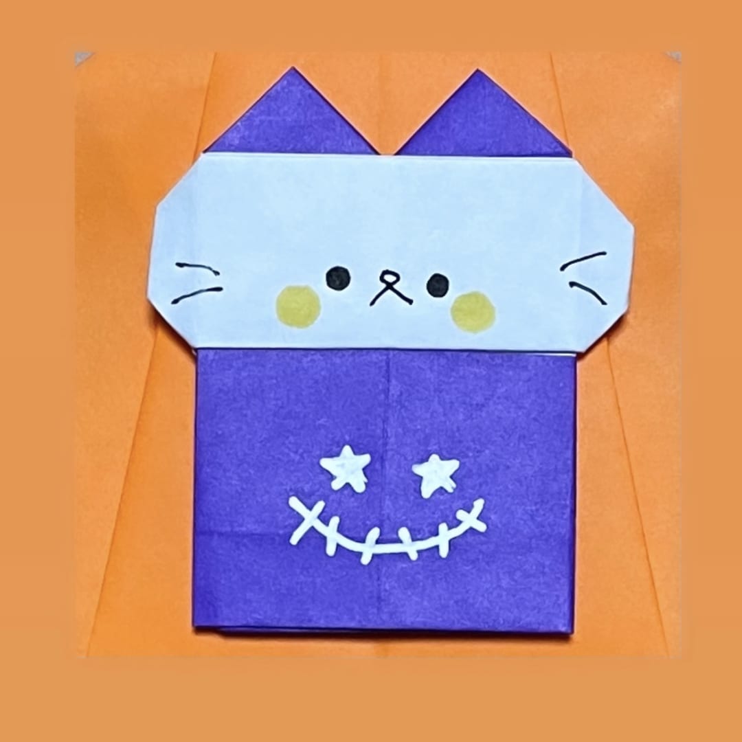 コウモリの折り方 羽をつけなければ、猫にもなります。